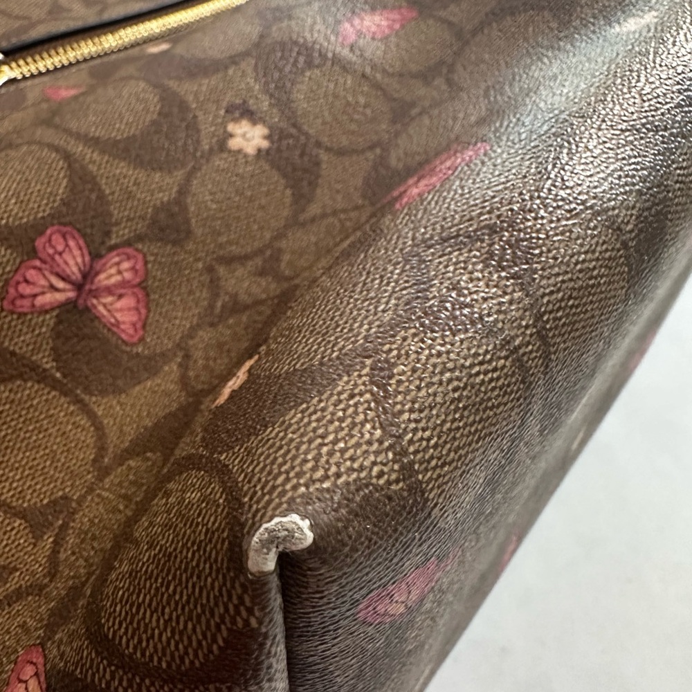 Coach Gallery Tote in Signature Canvas with Butterfly Print with COA - Picture 12 of 13